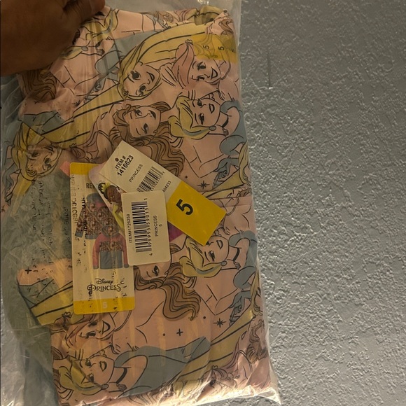 NWT Disney Princess Kids Reversible Jacket for Girls - size 5 PRINCESS cozy - Picture 2 of 9